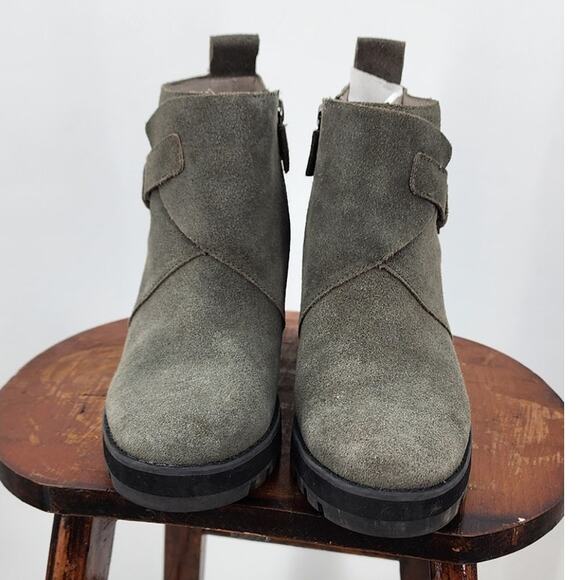 Eileen Fisher Women's Tinker Ankle Green Suede Booties Size 7.5 Wedge Boot - Picture 4 of 6